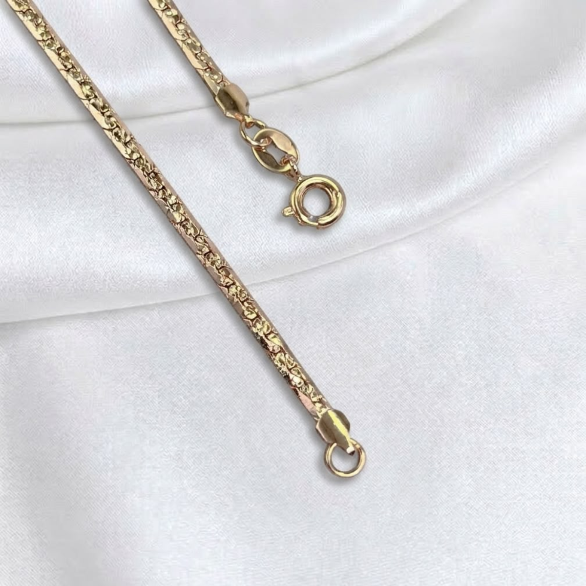CADENA ESPEJO PLANA DIAMANTADA ORO LAMINADO 18K