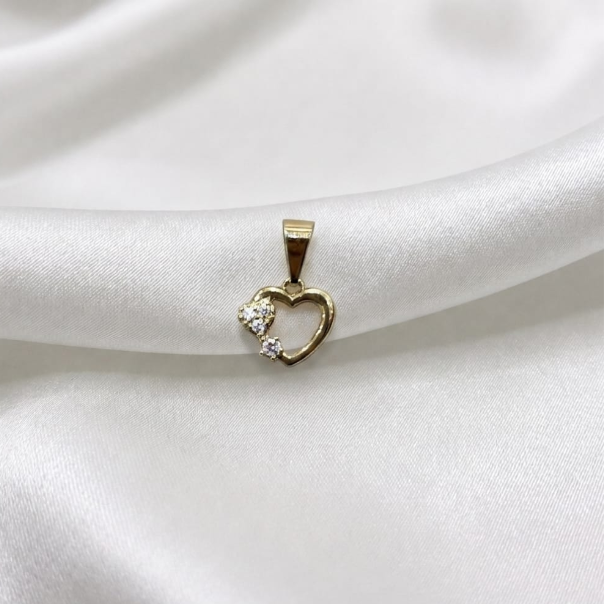 DIJE CORAZON DOBLE MICROCIRCON ORO LAMINADO 18K