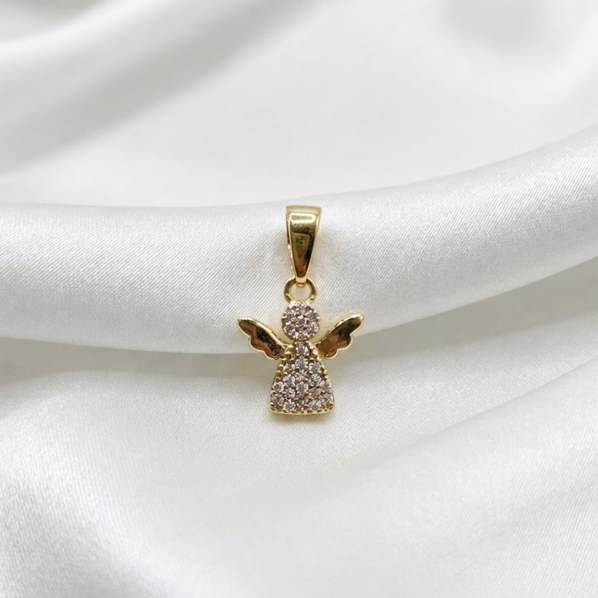 DIJE ANGELITO MICROCIRCON ORO LAMINADO 18K
