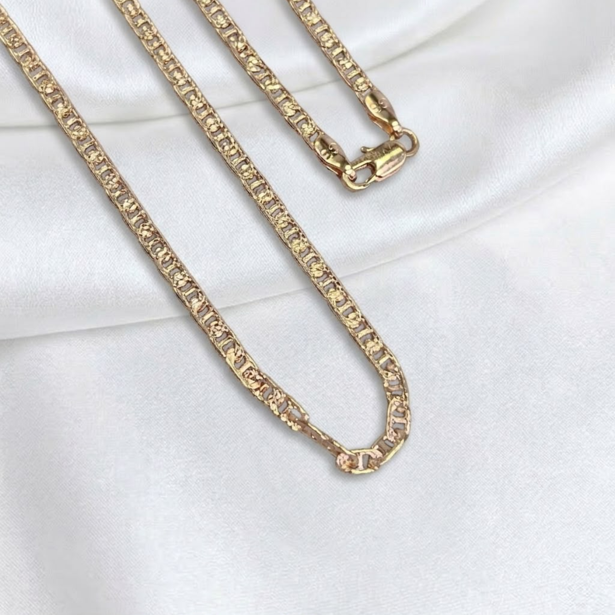 CADENA ESCALERA DIAMANTADA ORO LAMINADO 18K