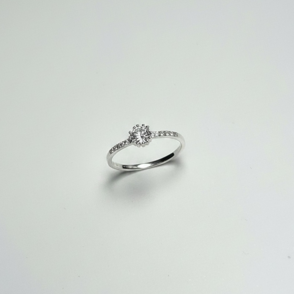 ANILLO SOLITARIO PLATA CIRCONES TAILANDES