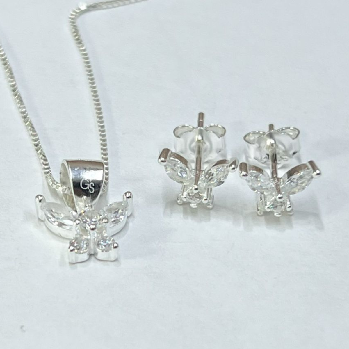 JUEGO DE PLATA MARIPOSA PUNTA
