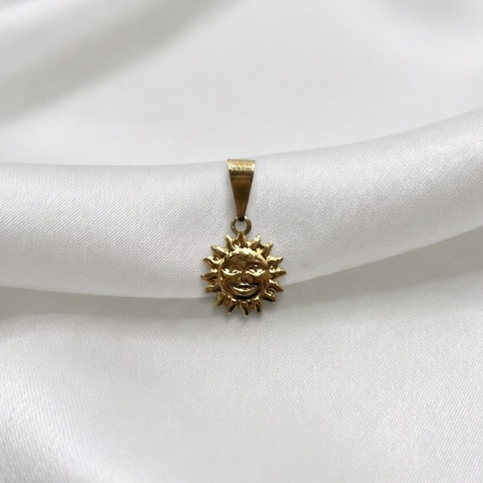 DIJE SOL PEQUEÑO ORO LAMINO 18K
