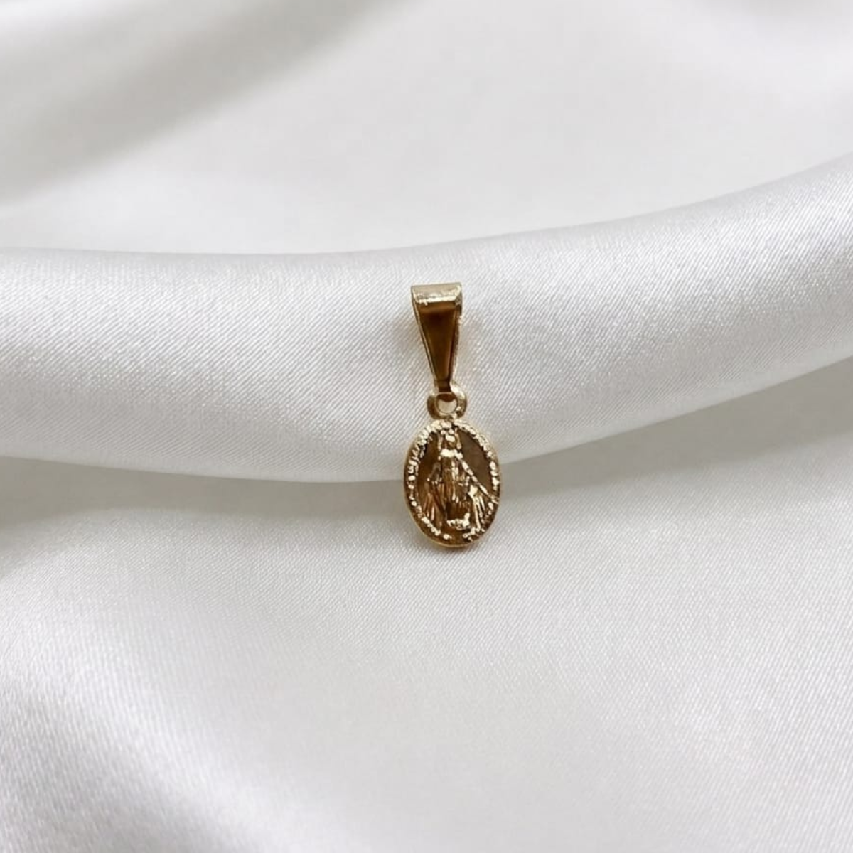 DIJE MILAGROSA MINI ORO LAMINADO 18K