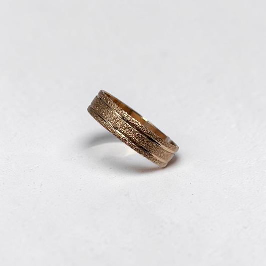 ARGOLLA MACIZA SATINADA ORO LAMINADO 18K