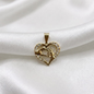 DIJE CIRCONES CORAZON MANOS ORO LAMINADO 18K